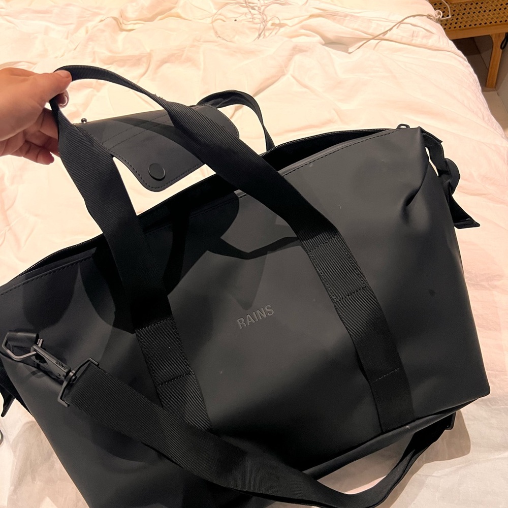 Rains Charcoal Duffel Bag